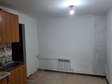 купить дом на южном берегу иссык куля: 22 м², 2 комнаты, Подвал, погреб, Забор, огорожен