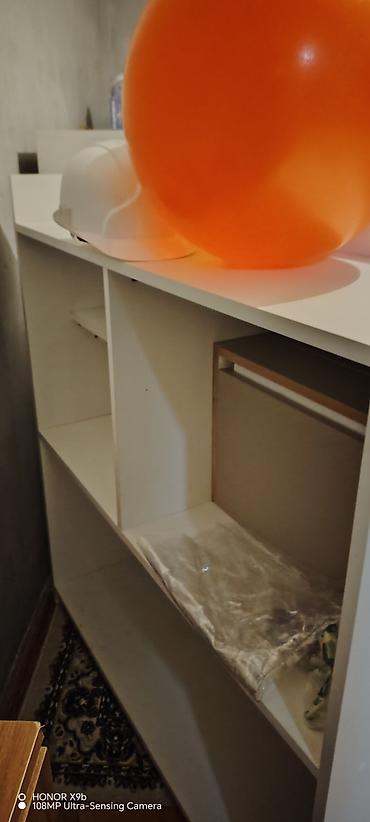 Salon, tibbi mebel: Ağ rəngli açıq rəfli şkaf sistemi - Material: laminat/LDSP ağ panel - — 4