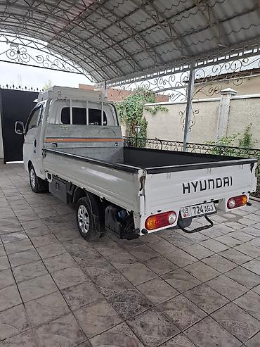 lancer 9: Hyundai Porter II бортовой малотоннажный грузовик - Кабина — 6