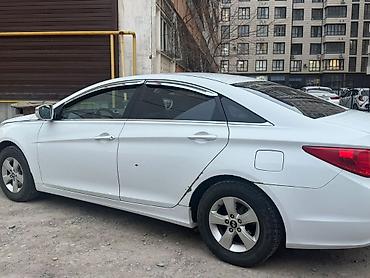 kirgiz auto: Hyundai Sonata: 2014 г., 2 л, Автомат, Газ, Седан — 8