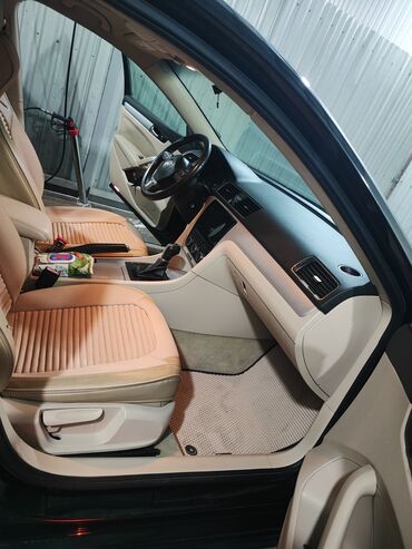 Volkswagen: Volkswagen Passat: 2.5 l | 2012 il Sedan — 5