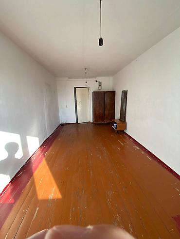 flat osh: 1 комната, 18 м², 5 мкр 3 этаж — 1