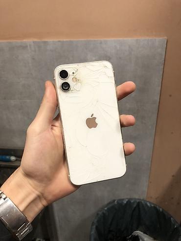 ipad 8 ikinci el: IPhone 11, 128 GB, Ağ, Qırıq — 2
