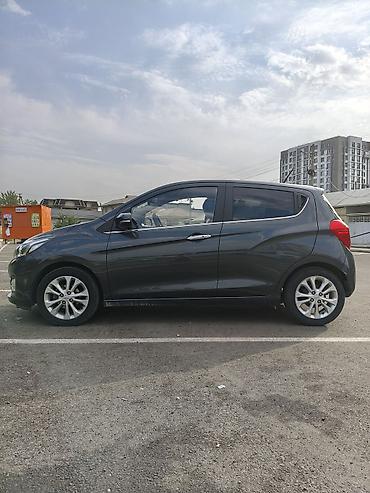 новый чехол: Chevrolet Spark: 2019 г., 1 л, Вариатор, Бензин, Хэтчбэк — 3