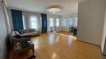 Həyət evləri və villaların satışı: M.Ə. Rəsulzadə qəs. 5 otaqlı, 270 kv. m, Kredit yoxdur, Orta təmir -da lalafo.az — 13 Həyət evləri və villaların satışı: M.Ə. Rəsulzadə qəs. 5 otaqlı, 270 kv. m, Kredit yoxdur, Orta təmir — 13