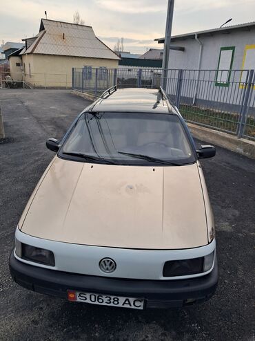 Volkswagen: Volkswagen Passat: 1990 г., 1.8 л, Механика, Бензин, Универсал — 1
