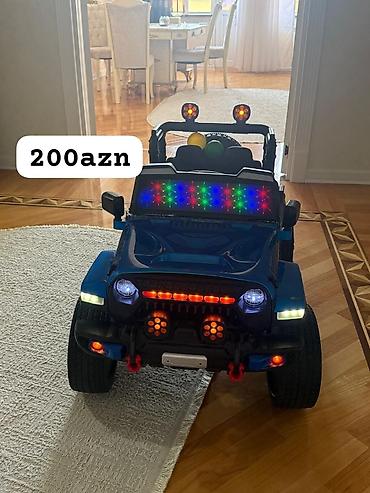 isuzu avtobus: Uşaq üçün elektrikli mini jeep – parlaq mavi rəngdə. Xüsusiyyətlər: - — 1