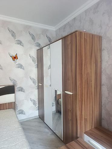 Dolab satılır 230 AZN şəhər daxili çatdrlma pulsuz Ölçülər 2/2.10