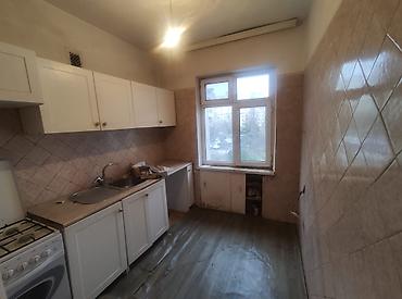 Mənzillər: Bakı, 3 otaqlı, Köhnə tikili, 80 kv. m — 4