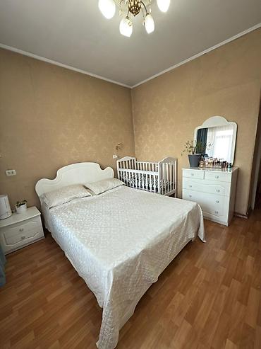 Недвижимость: 3 комнаты, 62 м², Аламедин-1 мкр 105 серия, 5 этаж, Дизайнерский ремонт — 2