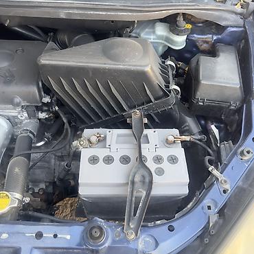 lada 2115: Toyota Avensis Verso: 2001 г., 2 л, Механика, Бензин, Минивэн — 8