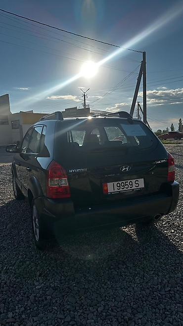 будка токмок: Hyundai Tucson: 2006 г., Кроссовер — 2