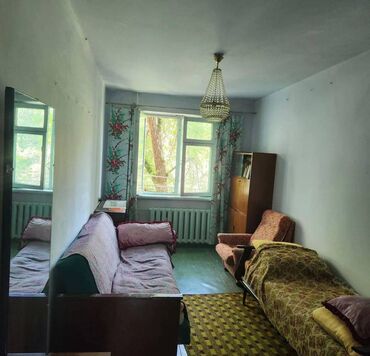 купить квартиру в центре бишкека: 3 комнаты, 58 м², 104 серия, 3 этаж, Старый ремонт