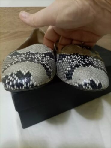 Baletanke: Baletanke, Massimo Dutti, 38 — 7