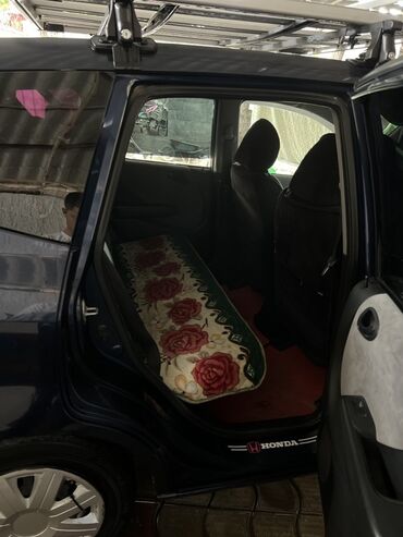 авто рассрочка бишкек фото: Honda Fit: 2002 г., 1.3 л, Вариатор, Бензин, Хетчбек