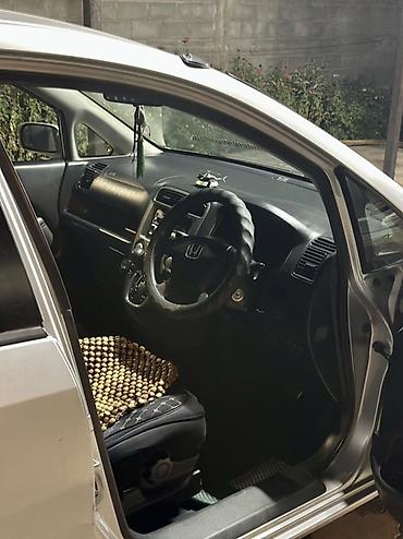 sprinter 2 2: Honda Stream: 2002 г., 1.7 л, Автомат, Бензин, Минивэн — 6