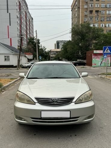 Toyota: Toyota Camry: 2004 г., 3 л, Автомат, Газ, Седан