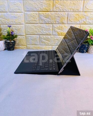 Digər noutbuklar və netbuklar: Intel Core i5, 8 GB, 12.3 " — 16