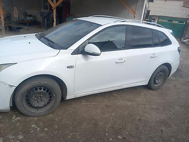 Chevrolet Cruze: 2014 г., 1.8 л, Кол менен иштөөчү, Бензин, Универсал — 1