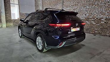 Продажа авто: Toyota Highlander: 2020 г., 2.5 л, Гибрид, Кроссовер — 6