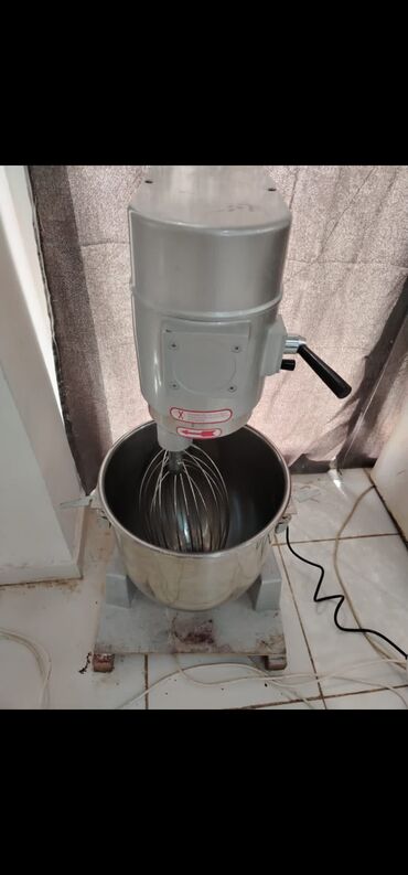 İnverterlər: 30 kq, Nağd ödəniş