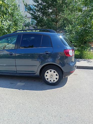 последующим: Volkswagen Golf Plus: 2008 г., 1.6 л, Механика, Бензин, Минивэн — 4