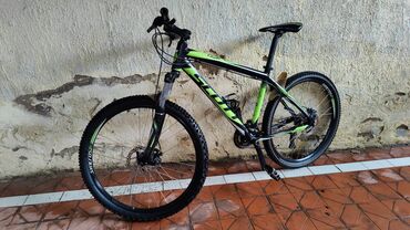 İdman velosipedləri: İşlənmiş Dağ velosipedi Scott, 26", sürətlərin sayı: 21, Ünvandan götürmə, Ödənişli çatdırılma — 2