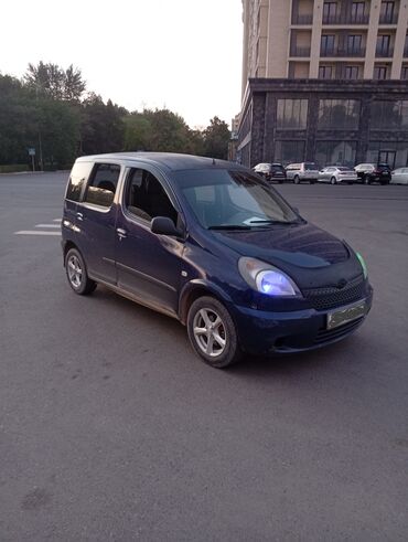 купить тойота в бишкеке: Toyota Yaris Verso: 2001 г., 1.3 л, Механика, Бензин, Хетчбек