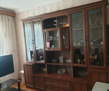 Qonaq otağı dəstləri: İşlənmiş, Dolab, Kredit yoxdur, Azərbaycan