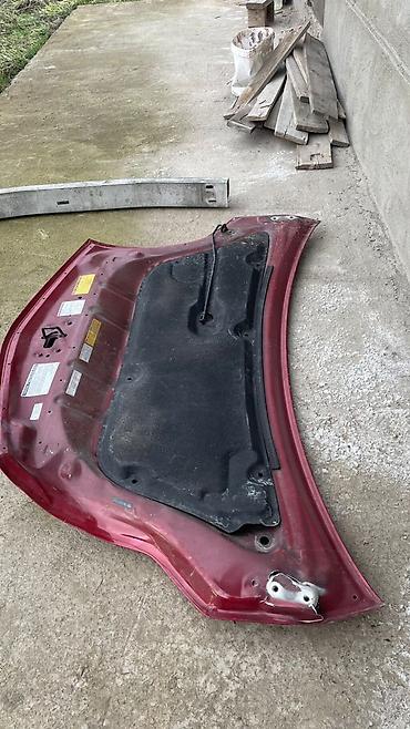 Другие детали кузова: Продаются запчасти от Prius 20 Запчасти от Тойота приус 20 Капот приус — 2