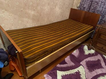 Kreslolar: Təknəfərlik çarpayı, Bazasız, Matras ilə, Siyirməsiz