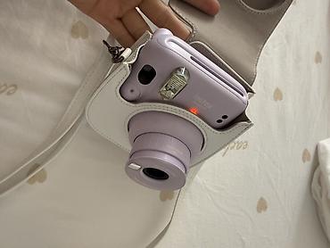 mac mini: Fujifilm Instax Mini 11 (лавандовый) с фирменным чехлом через плечо - — 3