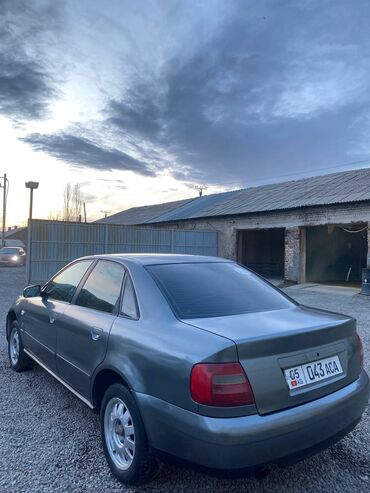 кир машине: Audi A4: 1995 г., 1.8 л, Механика, Бензин, Седан