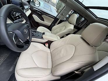 Toyota: Toyota Highlander: 2020 г., 2.5 л, Автомат, Гибрид, Кроссовер — 19