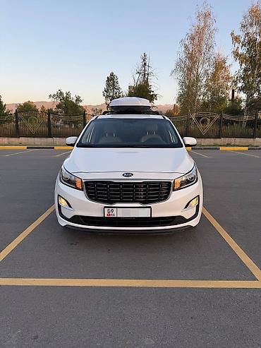 Продам Kia Carnival (ноябрь 2019) — состояние нового авто! Цвет: Белый