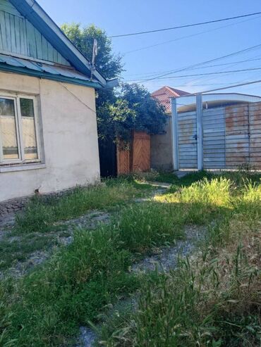 Долгосрочная аренда домов: 60 м², 2 комнаты, Парковка, Забор, огорожен