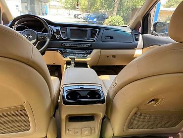 Kia: Kia Carnival: 2018 г., 2.2 л, Автомат, Дизель, Минивэн — 10
