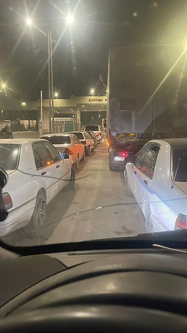 Услуги эвакуатора: С жёсткой сцепкой, С ломаной платформой, С манипулятором — 9