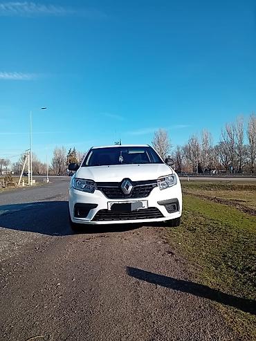 d 4d: Renault Logan: 2018 г., 1.6 л, Механика, Газ, Седан — 1
