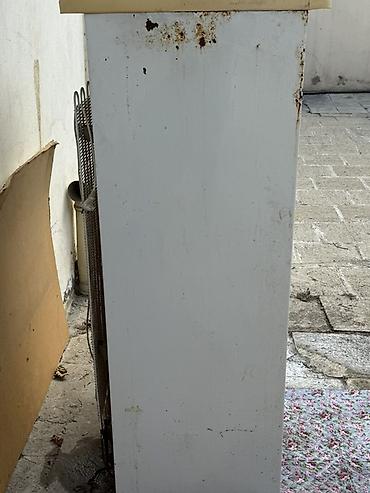 kondensator satışı: NORD markalı iki qapılı soyuducu - Üst hissədə ayrıca dondurucu — 4
