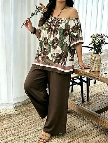 heets davidoff: Komplet za punije
Prelepe boje
2XL 3XL 4XL
Cena : 3000 dinara — 10