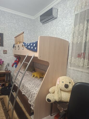 Для девочки и мальчика, Кровать, Без матраса, Без выдвижных ящиков