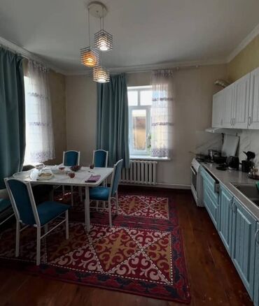 Долгосрочная аренда домов: Сдается частный дом особняк, в районе АК ТИЛЕКА, 8 комнат. Чистый — 5