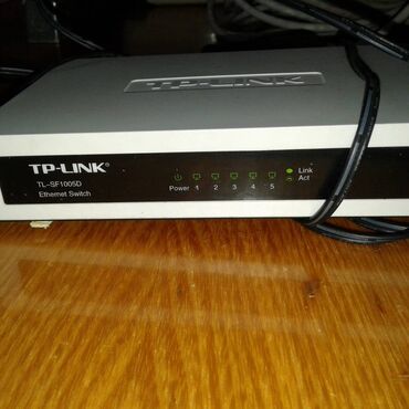 tp link fiber optic modem: Switch "Tp Link sf1005d mb 5 port" satılır. İşlənmişdir. Yaxşı