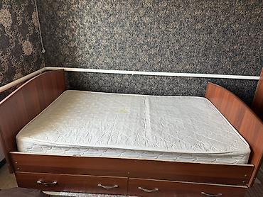 Шкафы: Гарнитур для спальни/детской в классическом стиле под орех. Состав: - — 2