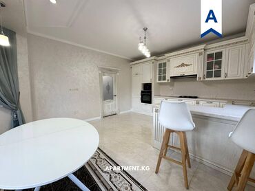 Долгосрочная аренда домов: 300 м², 7 комнат — 10