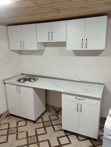 Yataq otağı dəstləri: Metbex mebeli 2 metr 280 azn deil 🙅🏼‍♀️ cemi 245 AzN qaz moyka yeri