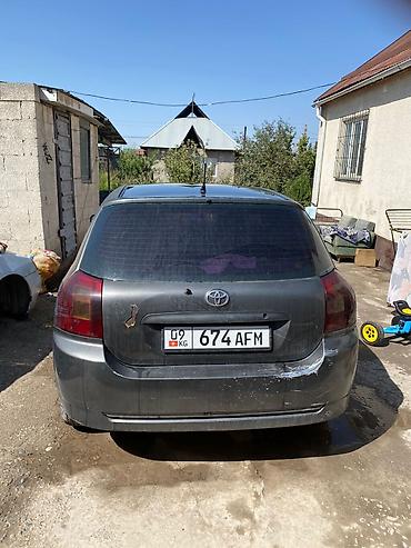 Продажа авто: Toyota Corolla: 2004 г., 1.4 л, Механика, Бензин, Хэтчбэк — 5