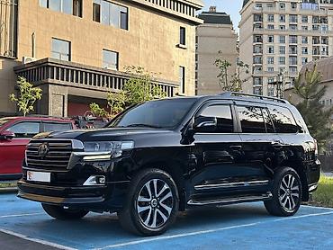 Продажа авто: Toyota Land Cruiser: 2017 г., 4.6 л, Автомат, Бензин, Внедорожник — 1