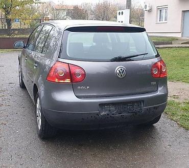 sivi pasat: VW GOLF 5 1.9 TDI 77KW LIMUZINA U DELOVIMA MIŠ SIVA LA7T | Polovni — 1